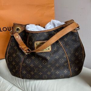 Louis Vuitton Galleria pm
